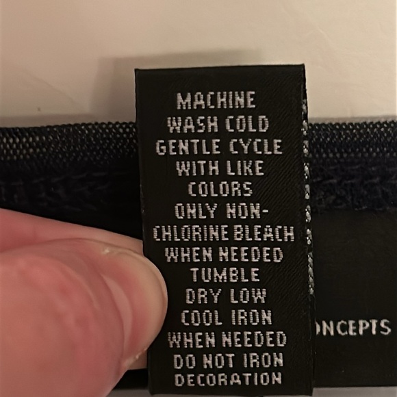 INC International Concepts Navy & Silver Lined Top, size M - Picture 6 of 6